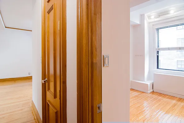 Rented by WAM Partners - William Moses Co. | media 8