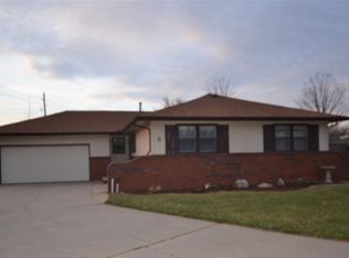 9 Tipperary Ct, Augusta, KS 67010
