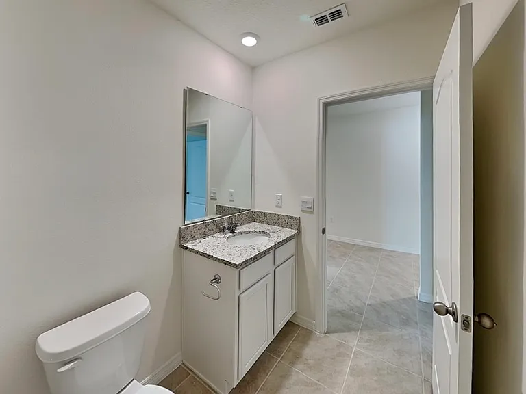 1004 Brooklet Dr — Photo 13