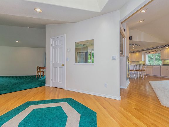 2nd image of 2303 NE 45th Cir