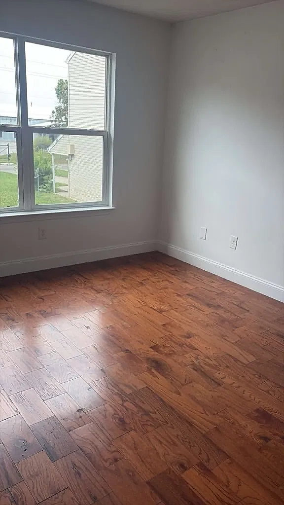 4 bed, 1680 sqft, $1,850 — Photo 2