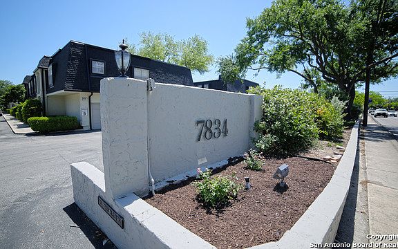2nd image of 7834 Broadway St