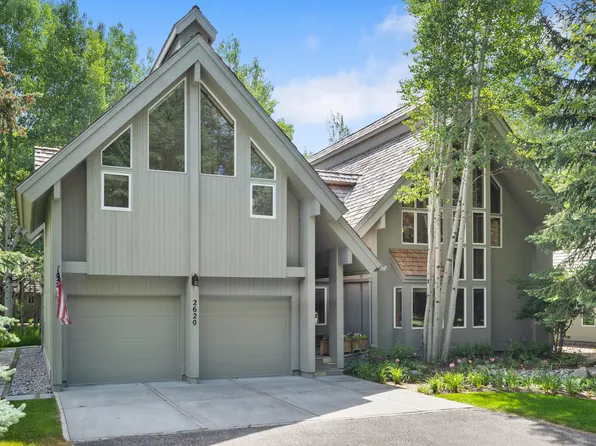 2620 N Fairways Pl W, Wilson, WY 83014