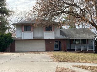 1103 Bea Cir, Bellevue, NE 68005