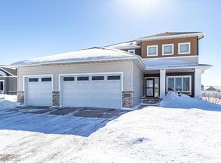 3974 49th Ave S, Fargo, ND 58104