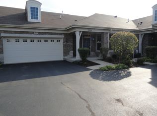 2889 Normandy Cir, Naperville, IL 60564