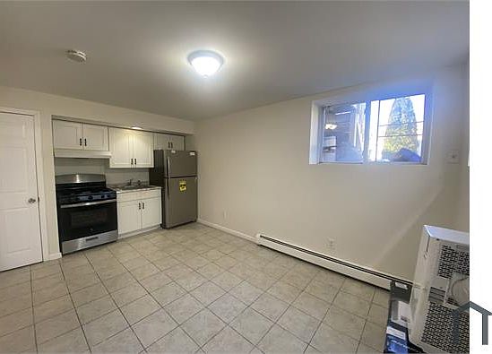 1st image of 238 Van Pelt Ave #1