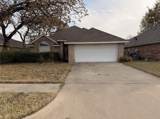 1220 Oak Valley, Denton, TX 76209