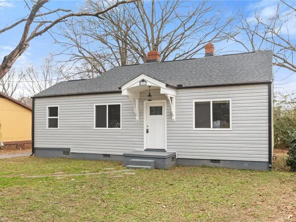 1413 Woodmere Dr, Greensboro, NC 27405