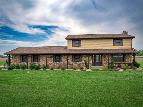 6315 Griffin Rd, New Harmony, IN 47631