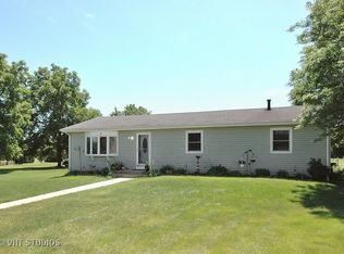 3416 Walkup Rd, Crystal Lake, IL 60012