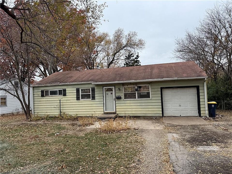 1st image of 8618 Corrington Ave