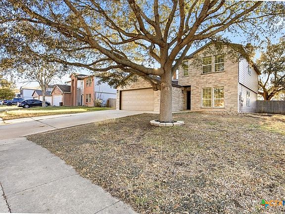 4th image of 2030 Castleberry Rdg