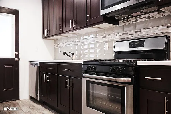 Rented by Citi Habitats | media 5