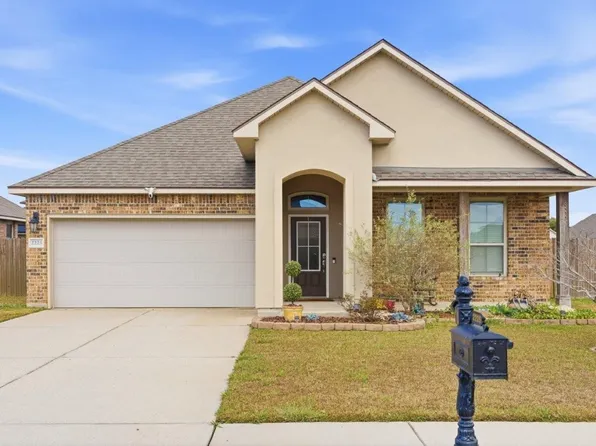 2225 Violet Elle Ln, Lake Charles, LA 70607
