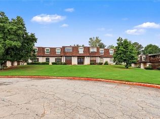 129 Rue Fontaine, Lithonia, GA 30038