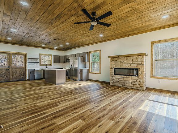 5th image of 3552 Smoky Ridge Way