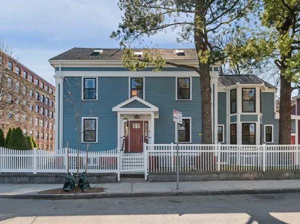 23 Boardman St #23, Cambridge, MA 02139