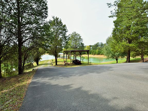 5th image of 1224 Owens Ln