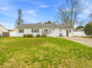 18 Brookfield Ter, Framingham, MA 01701