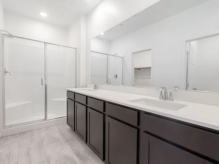 621 Camilla Crk — Photo 23