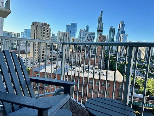 1600 S Indiana Ave #1306 — Photo 13