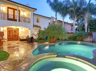 15032 Otsego St, Sherman Oaks, CA 91403