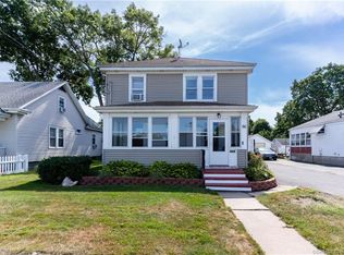 96 Linden St, Plainville, CT 06062