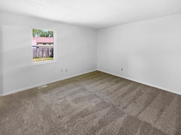5th image of 10538 Mohave Ct