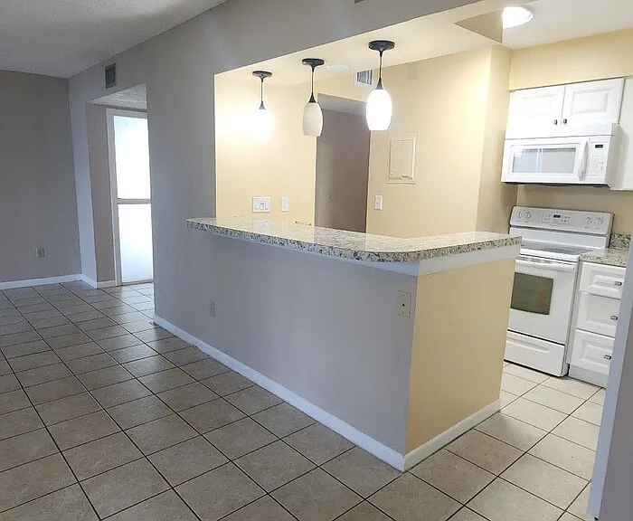 27 Veronese Ct #27 — Photo 7