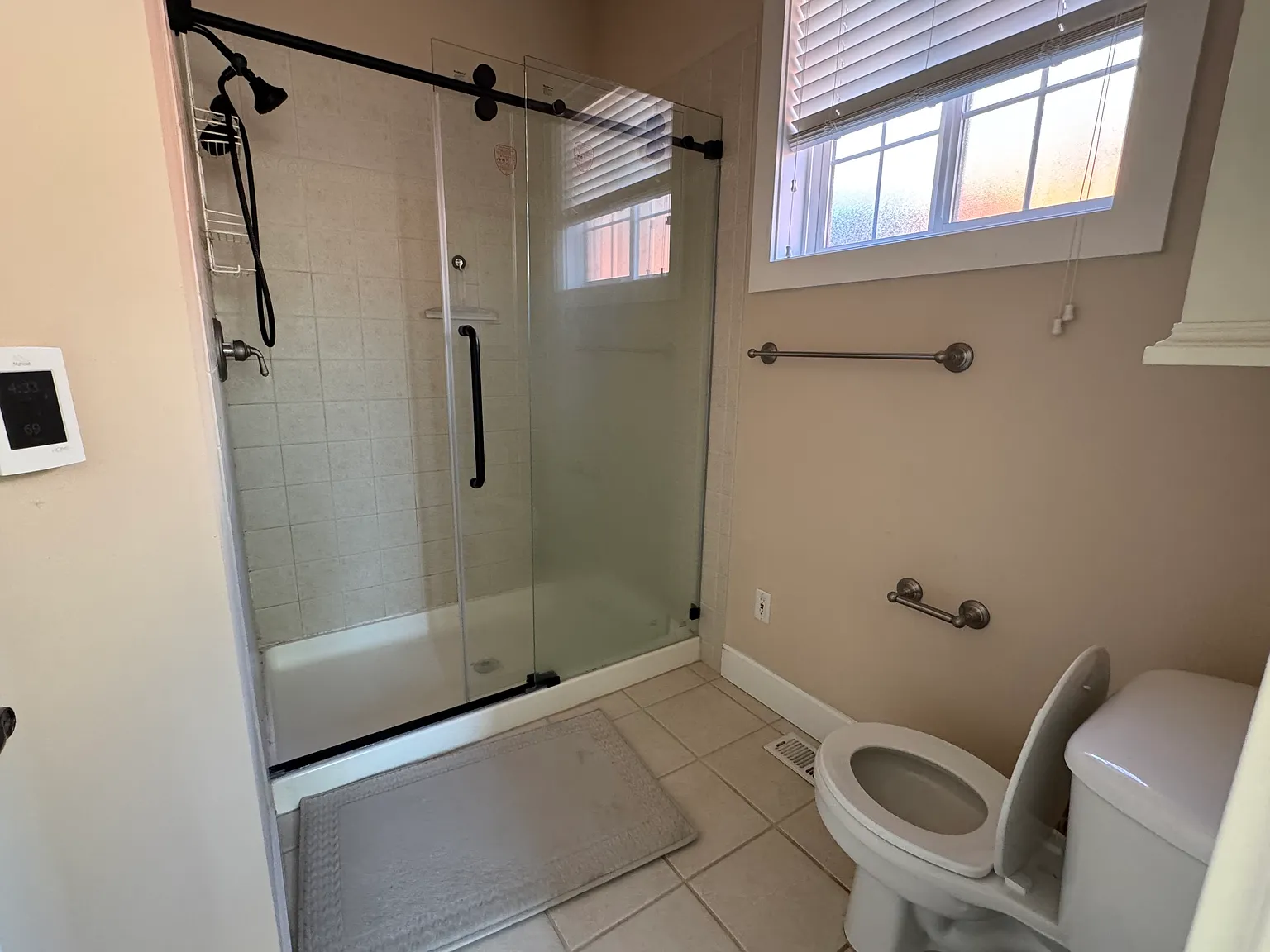 N 27th Pl, Renton — Photo 3