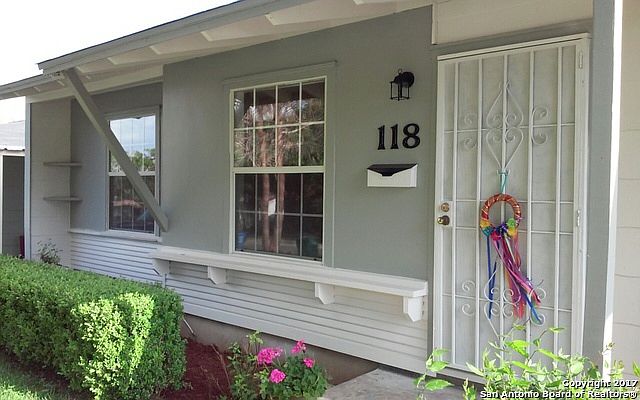 1st image of 118 Continental Ave