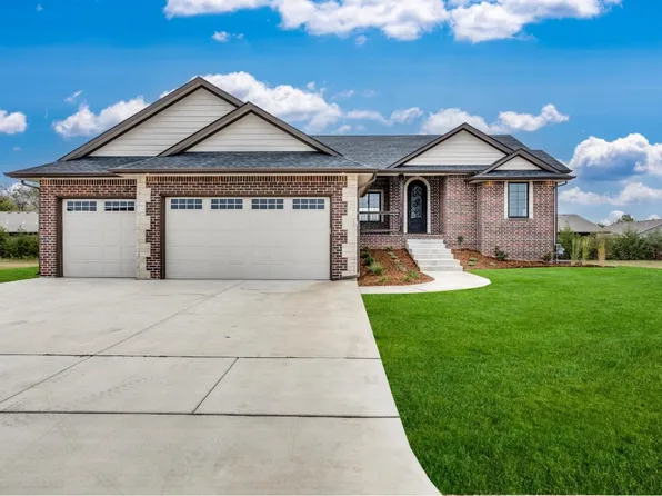 5714 N Edwards Ct, Wichita, KS 67204