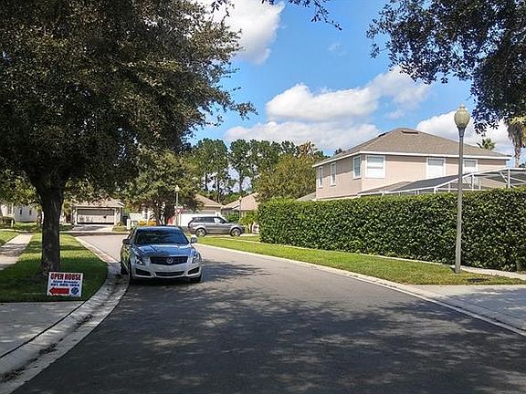 4th image of 14306 Laurelton Dr
