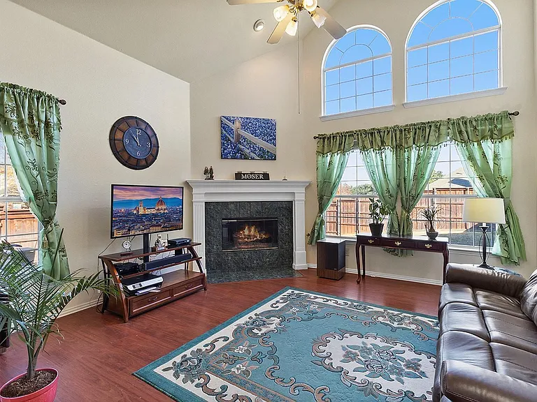 4500 Shadowridge Dr — Photo 4