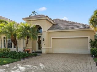 16204 Parque Ln, Naples, FL 34110