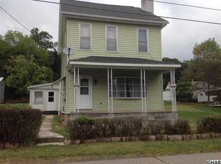 610 Mountain St, Lykens, PA 17048