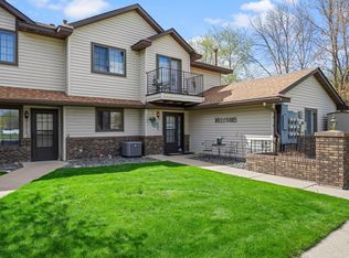 1221 Bradford St SE, Hutchinson, MN 55350