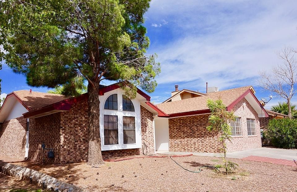 1st image of 11661 Clear Lake Way