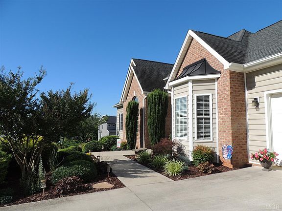 3rd image of 1145 Daltons Dr
