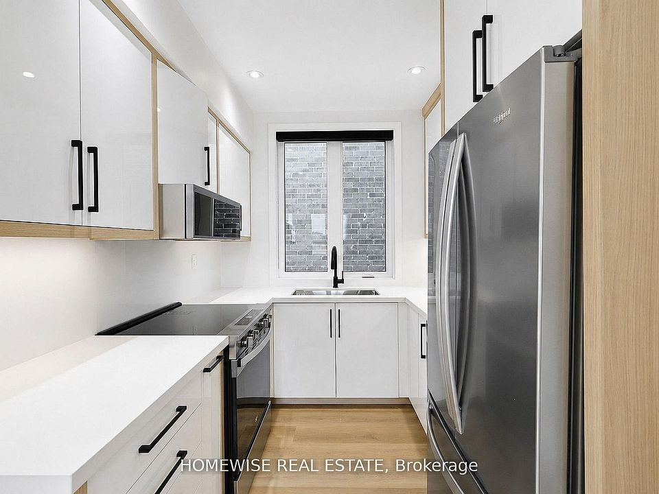 1st image of 159 Locksley Ave #4