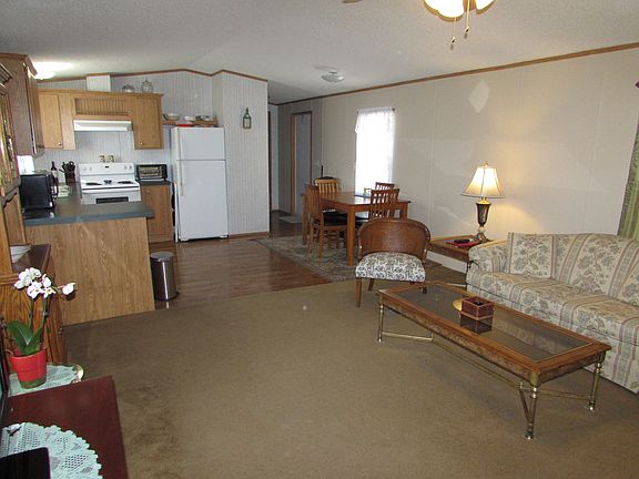 2nd image of 7151 Woodlake Pkwy