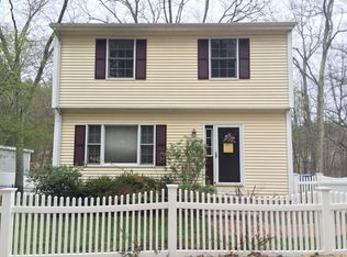 89 Leland Rd, Norfolk, MA 02056