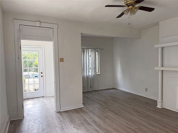 3rd image of 1718 Constitution Blvd