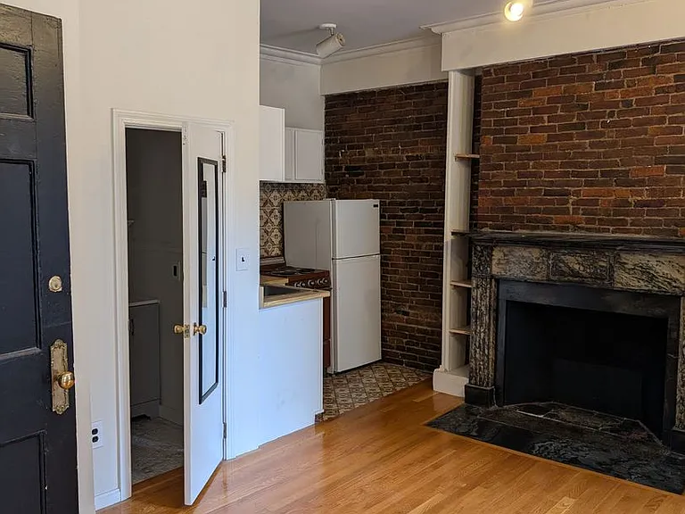 43 Bowdoin Street — Photo 25