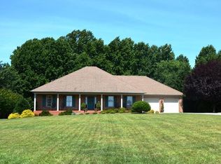 103 Merrywood Dr, Forest, VA 24551