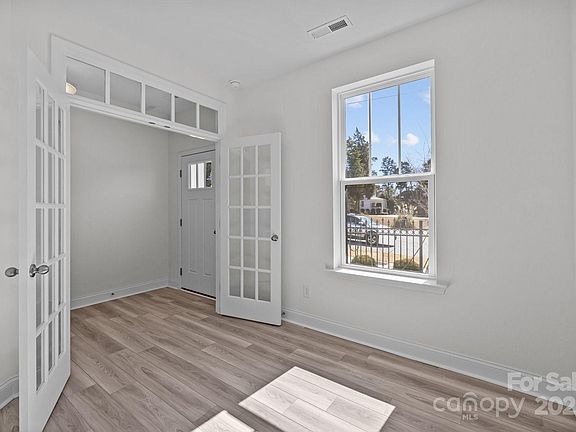 5th image of 4214 Alexander View Dr #39