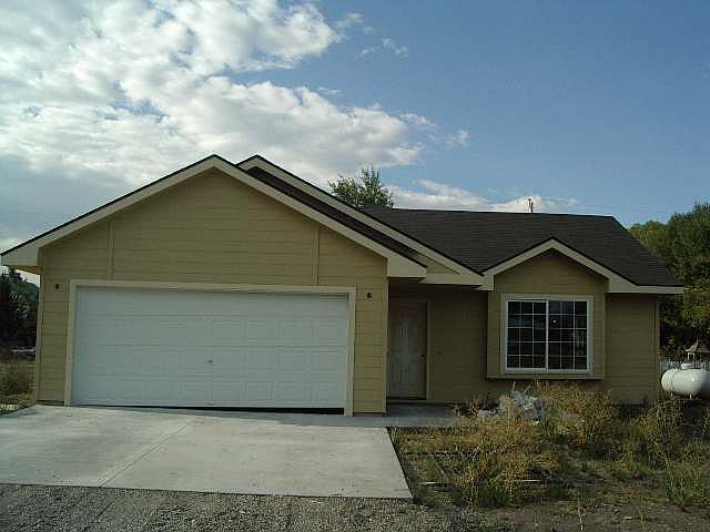 1st image of 316 W Camas Ave