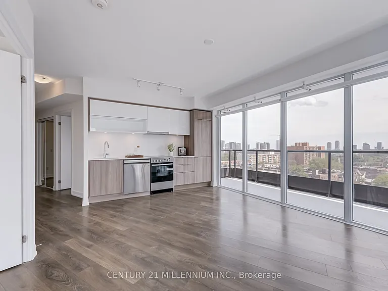 159 Wellesley St E #708 — Photo 3
