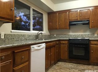 2420 Oxford Way #E14, Stockton, CA 95204